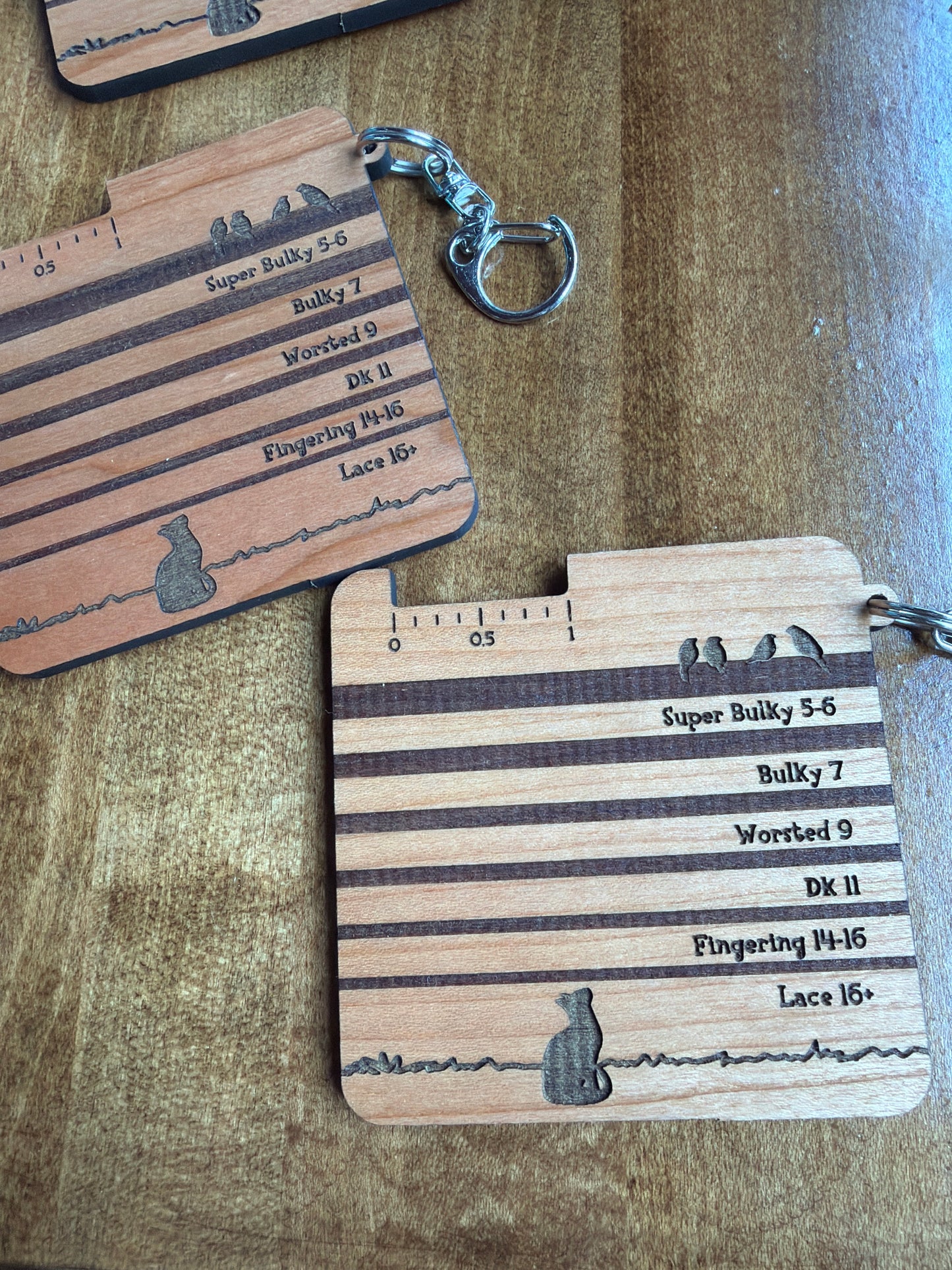 Cat & Bird Wraps Per Inch Spinners Card | Wooden
