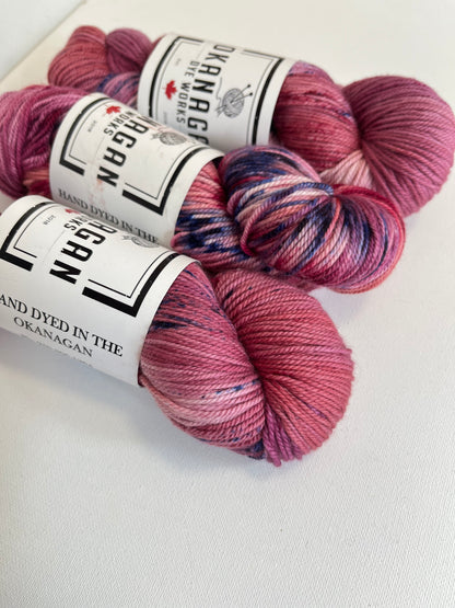 100% 17 Micron SW Merino | DK