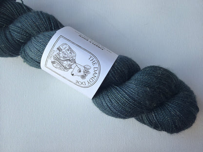 Firefly Sock | Fingering | SW Merino, Nylon, Stellina