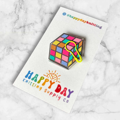Rubiks Cube Retro Needle & Stitch Marker Minder