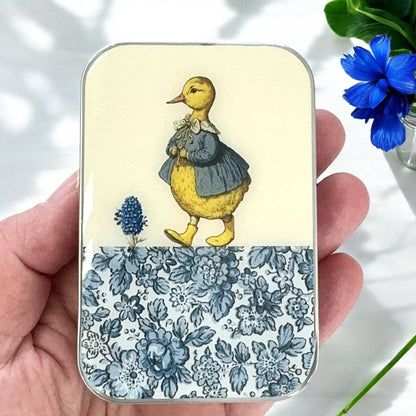 Duck and flower | Notions Tin (Small)