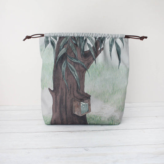 Fig the Reading Opossum | Project Bag | Drawstring Bag