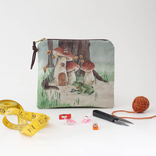 Henry the Frog | Zipper Pouch | Cosmetic Bag