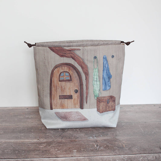 Bruno (Winter) the Brown Bear | Project Bag | Drawstring Bag