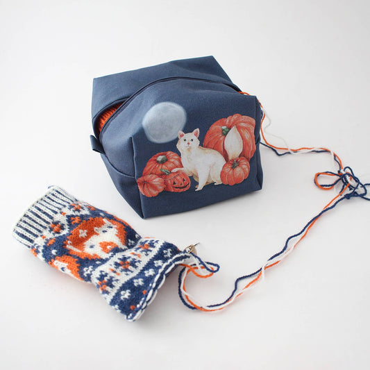 Minerva the Halloween Cat | Makeup Bag | Cosmetic Bag