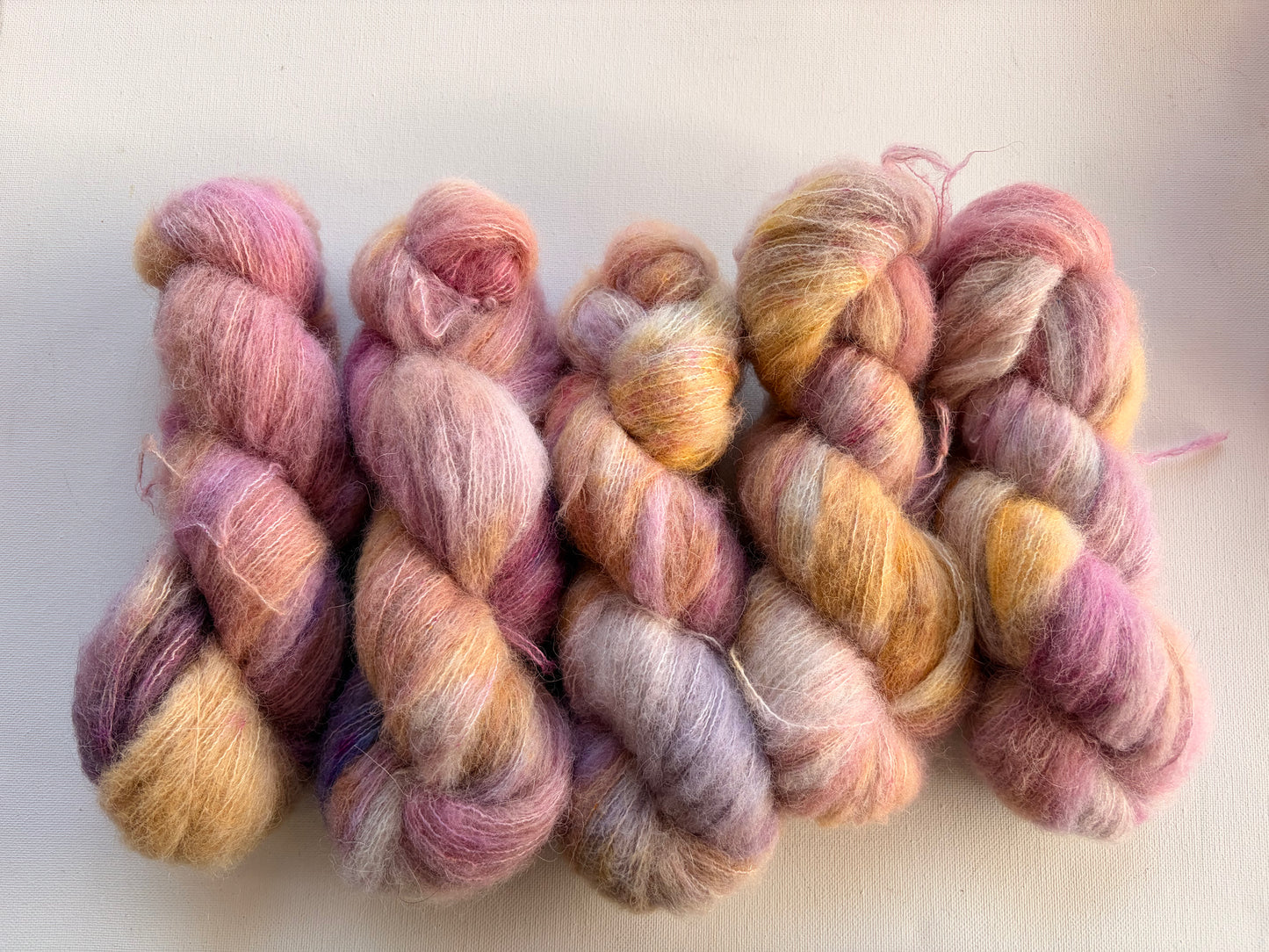 Surino | Lace | Baby Suri & Silk