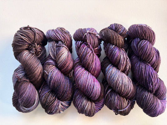 17 Again | Worsted | 17 Micron SW Merino