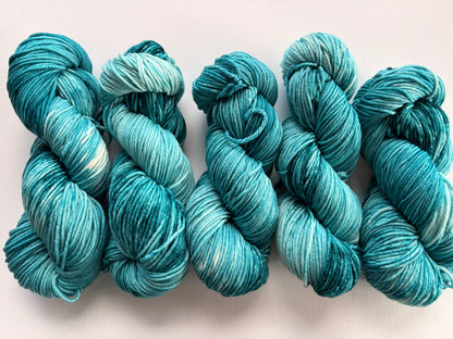 17 Again | Worsted | 17 Micron SW Merino