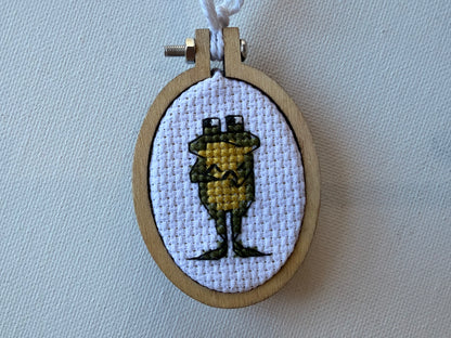 Cross Stitch Art Magnet | Wood Hoop