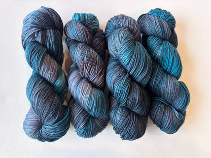 Nearmere | Fingering | SW Merino, Faux Cashmere