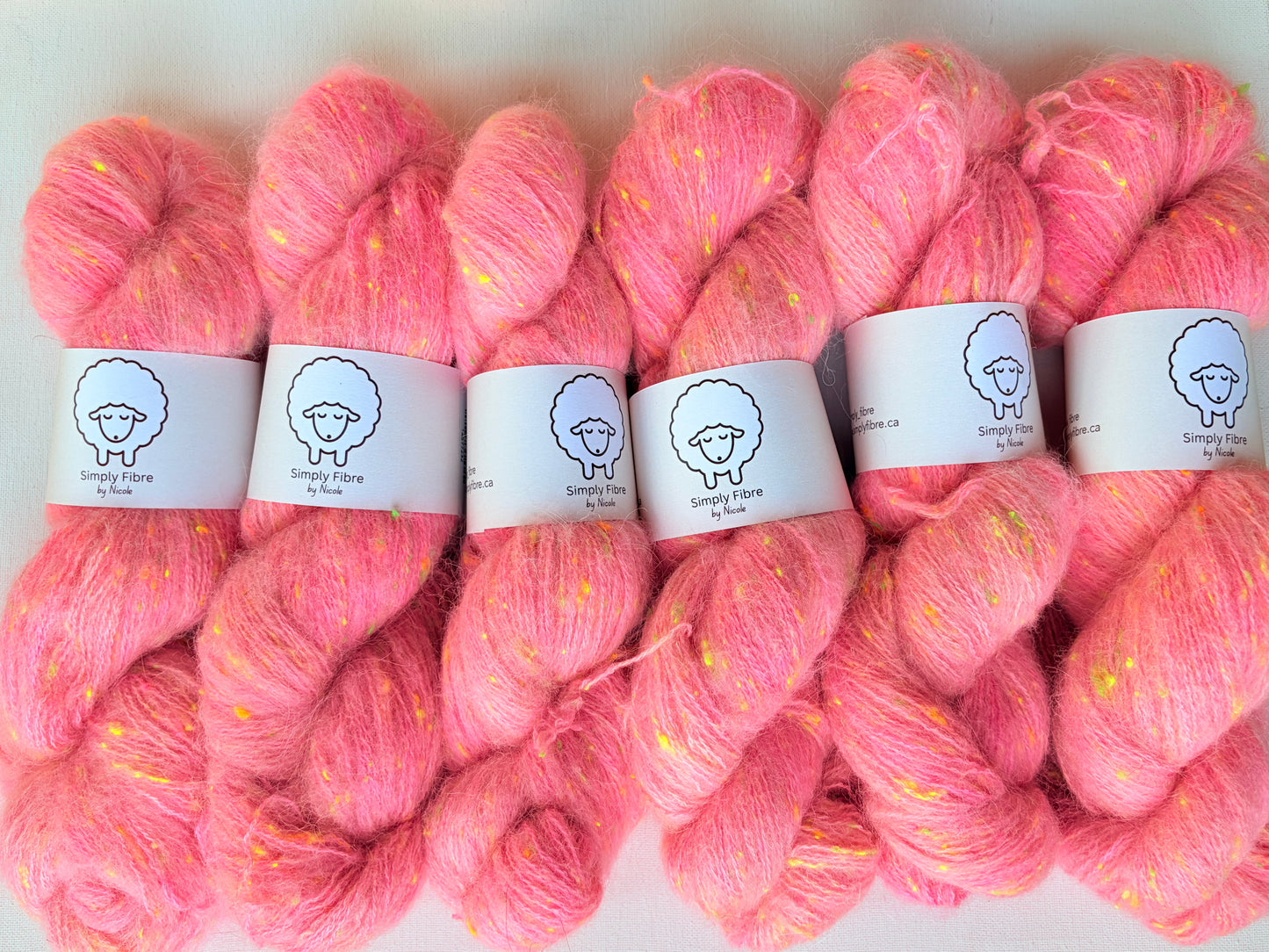 Neon Neps | Fingering | Merino, Alpaca, Donegal, Linen
