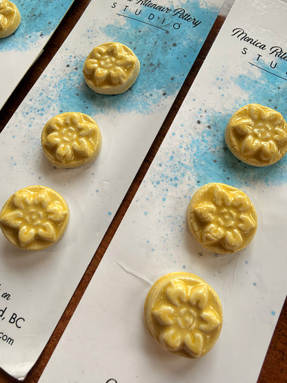 3 Light Yellow Flower Shank Buttons | 5/8”