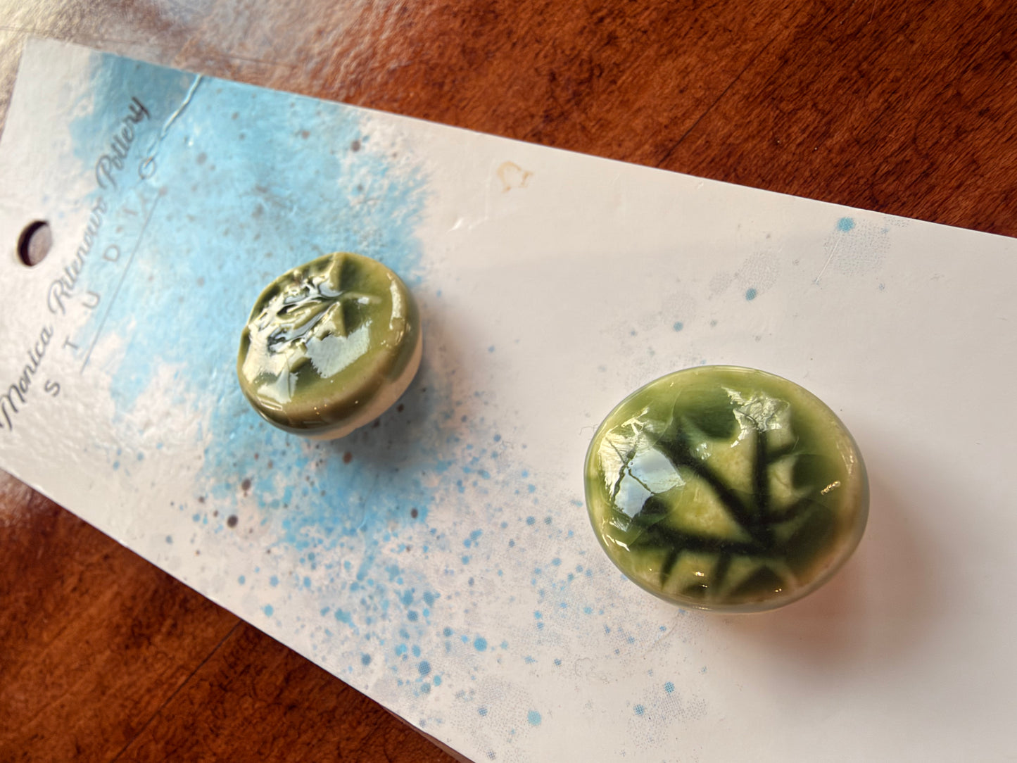 2 Green Leaf Shank Buttons | 5/8”
