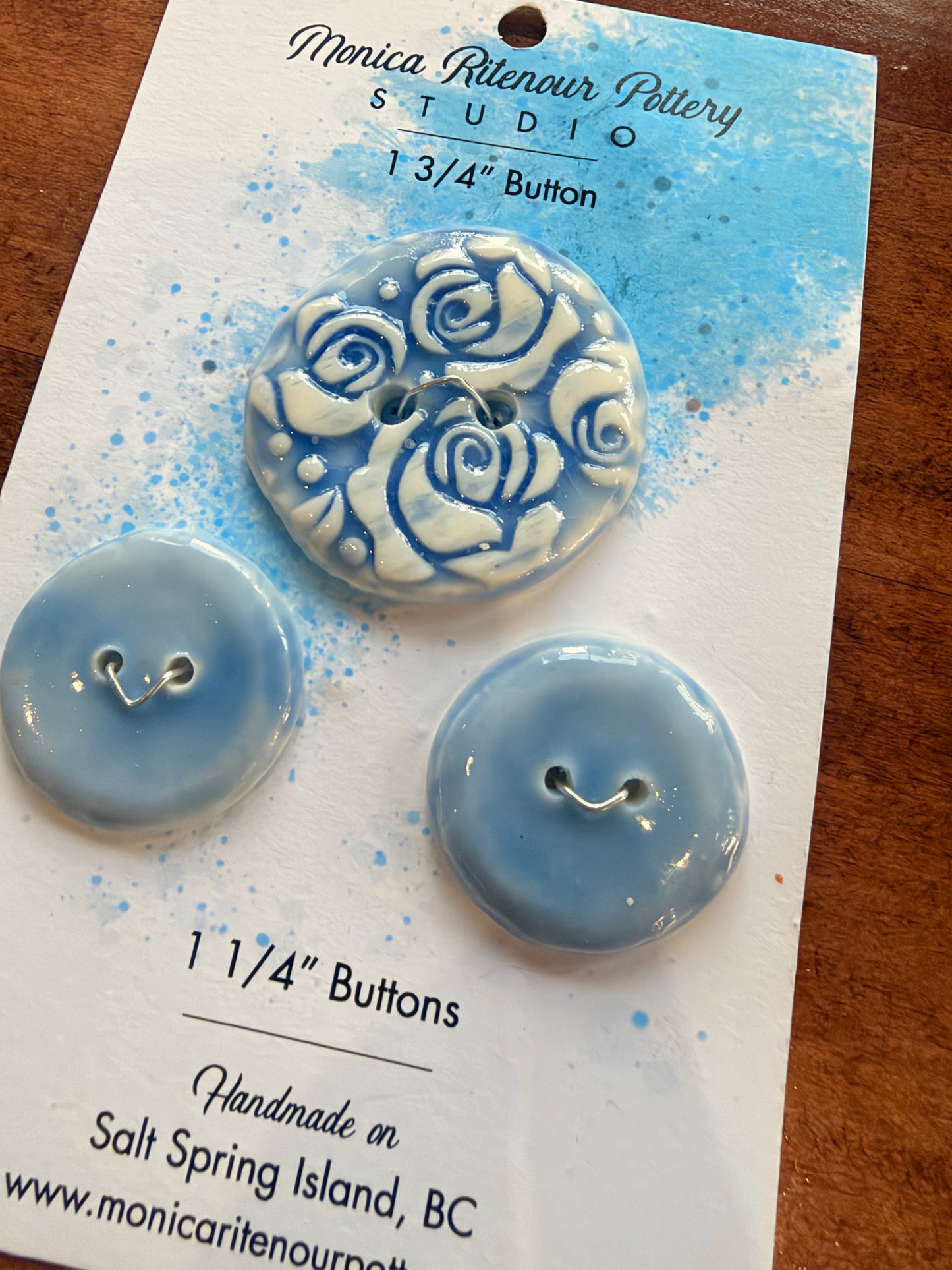 3 Mixed Buttons