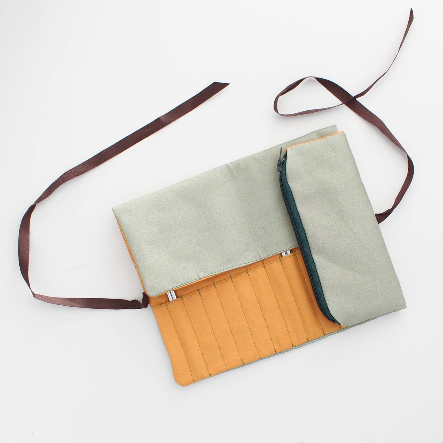 Henrietta | Needle Case | Pencil Case | Pencil Roll