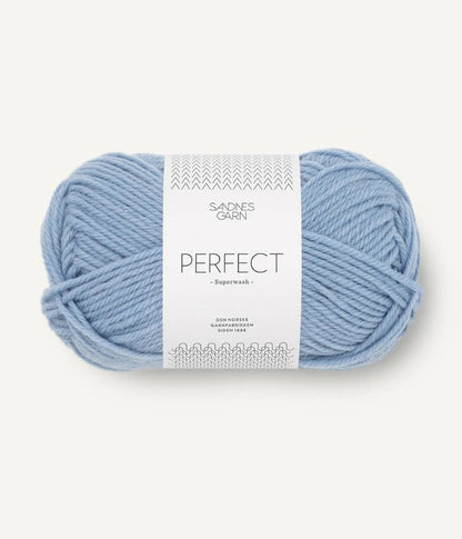Perfect | 80% SW Wool, 20% Nylon | Worsted/DK
