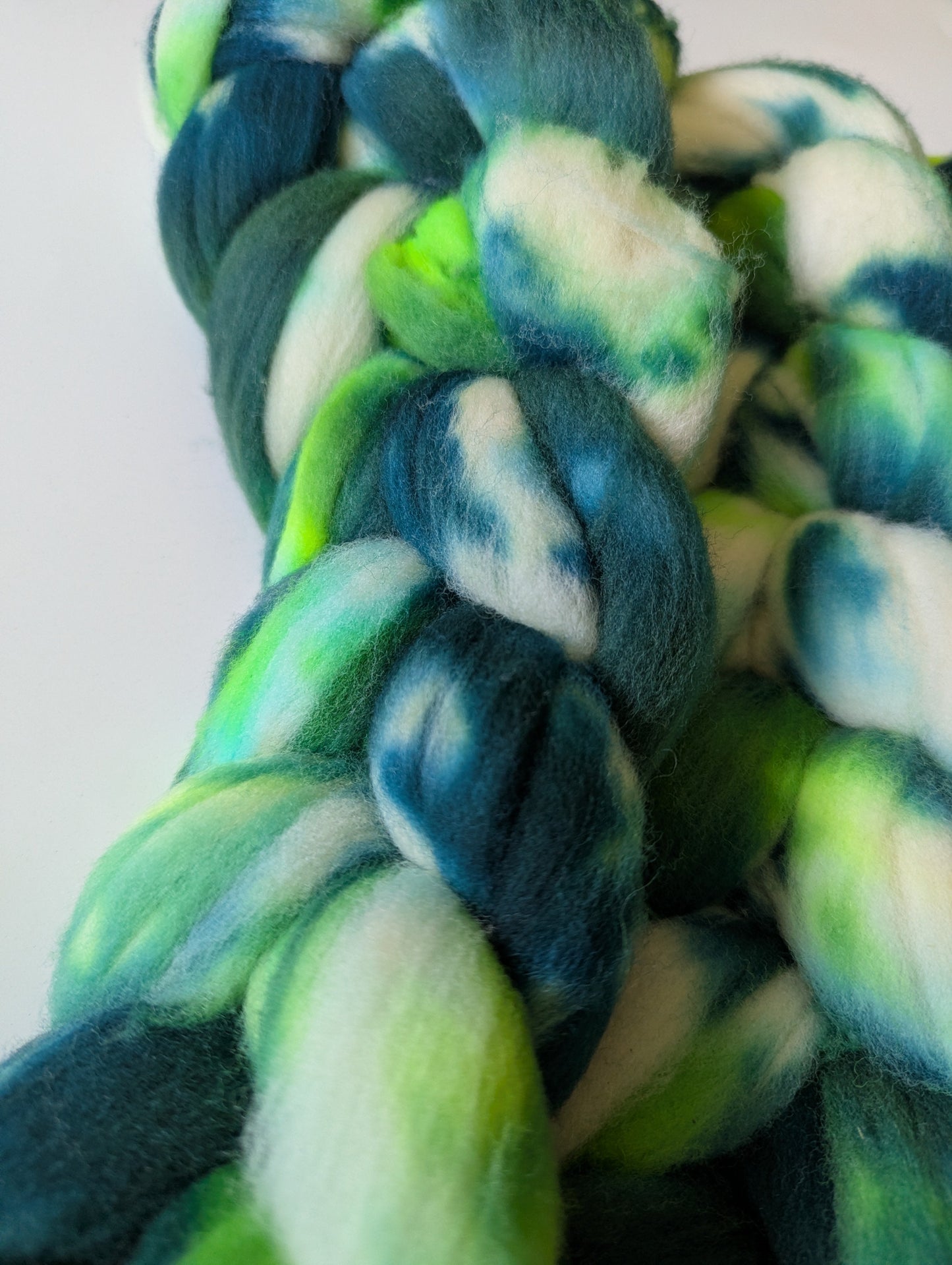 Hand Dyed Targhee 100g