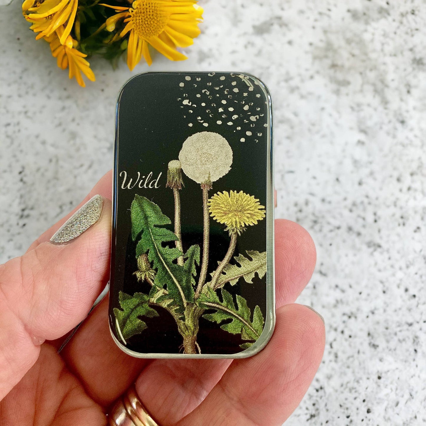 Dandelion | Notions Tin